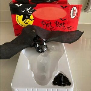 Black Bat Halloween Decor flying red eyes 6 ft fly range flapping wings battery